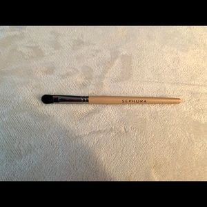 Sephora | Shadow • Fard Eyeshadow Brush